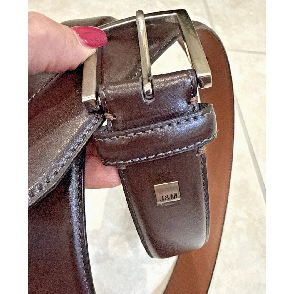 Johnston & Murphy 75-6797 Brown Leather Casual Belt Buckle Sz 42 Career Preppy
